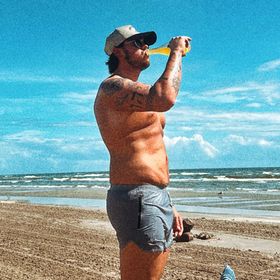 Profile Picture of Aaron Grantham (@xlpha) on Pinterest