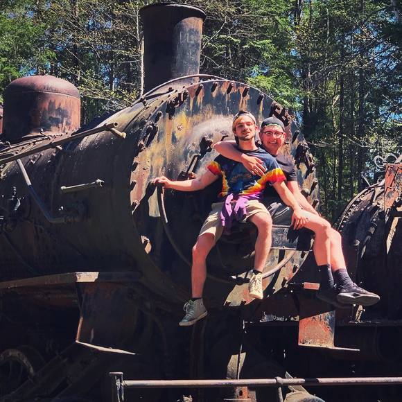 Profile Picture of Cody Moutinho (@cody_moutinho) on Poshmark