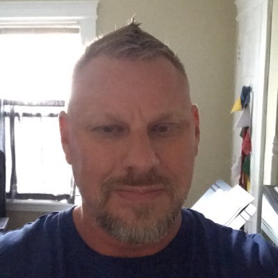 Profile Picture of Dan Pettit (@pettitdjp_dan) on Twitter