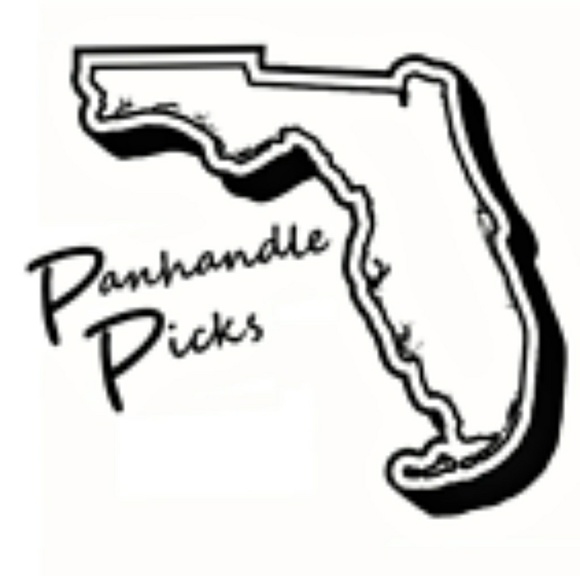 Profile Picture of Jared Walker (@panhandlepicks) on Poshmark