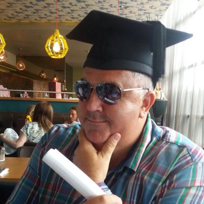 Profile Picture of Chris Hallam (@coachchallam) on Twitter