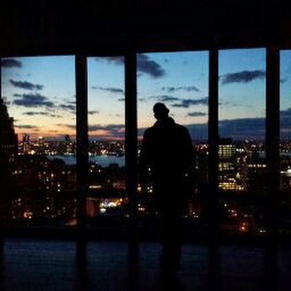 Profile Picture of Eric Soloff (@esoloff) on Poshmark