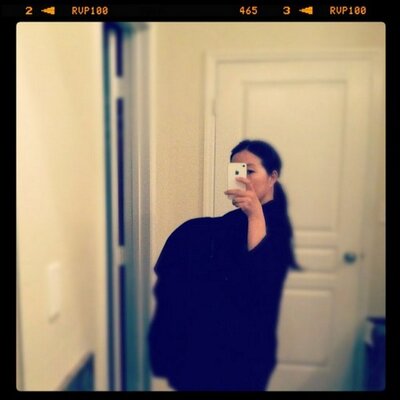 Profile Picture of YJ Kim-Thayer 영지 (@demeter78) on Twitter