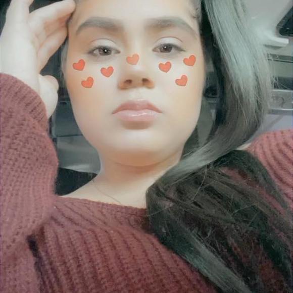 Profile Picture of Brianna Nava (@brianna_vernice) on Poshmark