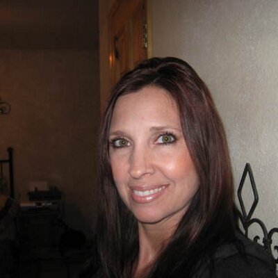 Profile Picture of Teri Evans-Sinclair (@terilea63) on Twitter