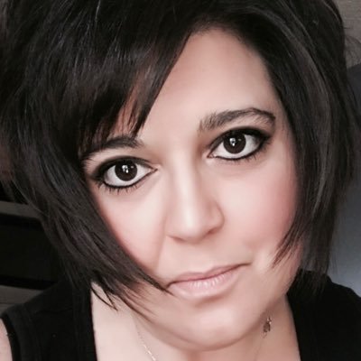 Profile Picture of Erin VonSee (@erin_vonsee) on Twitter