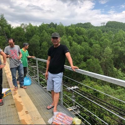 Profile Picture of Kim Lam (@kimlam56090929) on Twitter