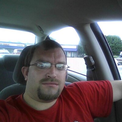 Profile Picture of Derek Dobbs (@Smokngun360) on Twitter