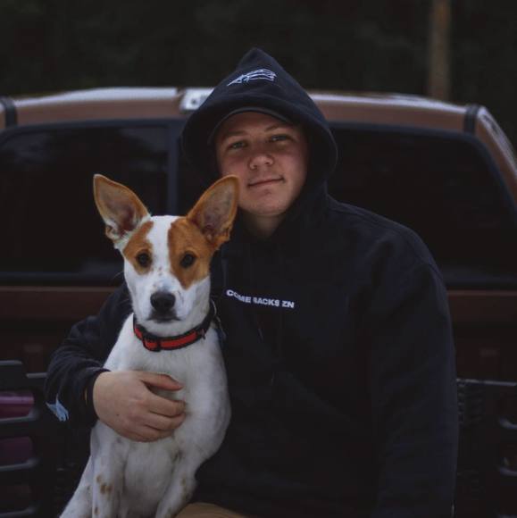 Profile Picture of Hunter Heffley (@hunterheffley16) on Poshmark