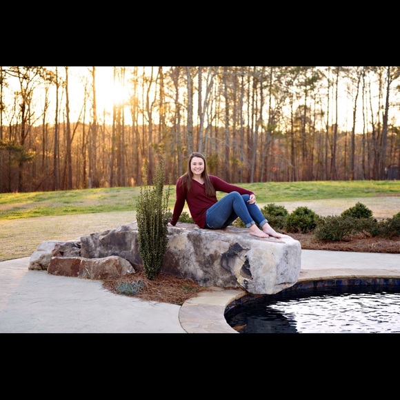 Profile Picture of Gabby Chretien (@gabbychretien) on Poshmark