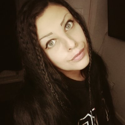 Profile Picture of Marie Hutchins (@MarieHutchins9) on Twitter