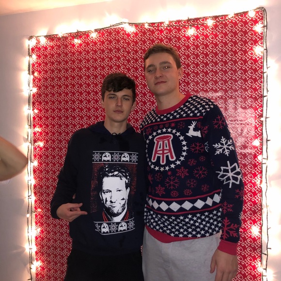 Profile Picture of Curt Parker (@curtparker8) on Poshmark