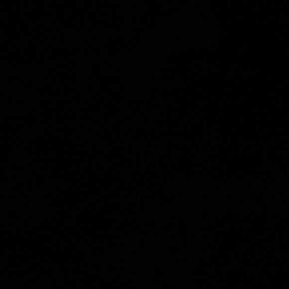 Profile Picture of Whitney Hoskins (@whitney131517) on Poshmark