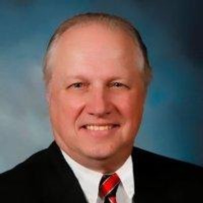 Profile Picture of Steve Hassell (@SteveHassellNE) on Twitter