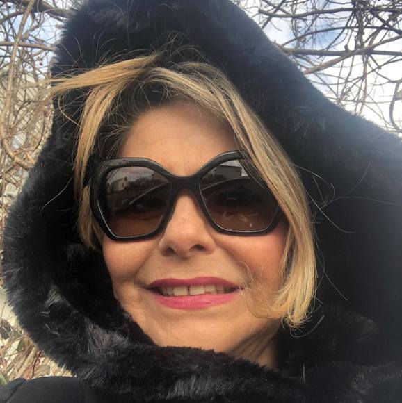 Profile Picture of Clara Gonzalez (@vampirintiririn) on Poshmark