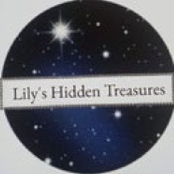 Profile Picture of Christopher Carlson (@workingfund) on Poshmark