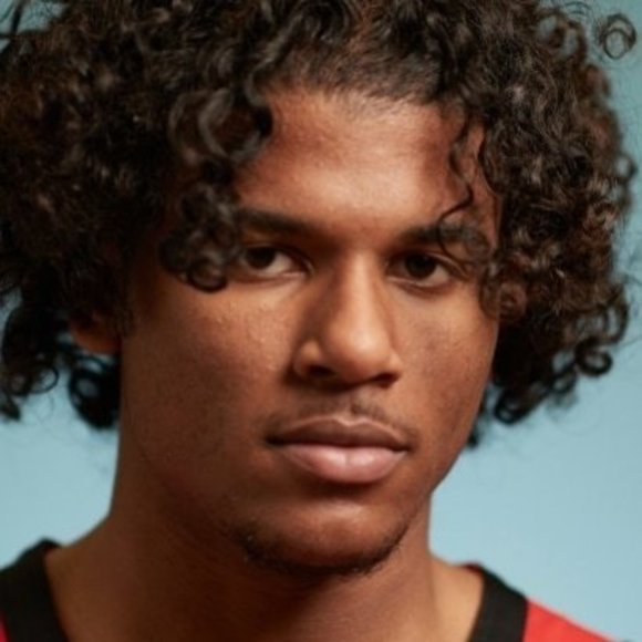 Profile Picture of Lepapi Arkyto (@lepapiarkyto) on Poshmark