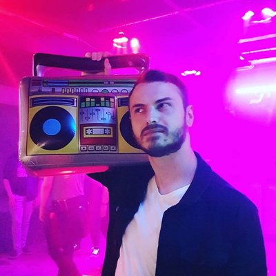 Profile Picture of Richard Newell (@Solid_S_Boss) on Twitter