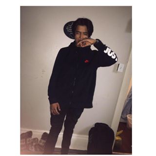 Profile Picture of James Franklin (@James-Franklin) on Facebook