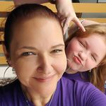 Profile Picture of April Renfro Curry (@aprilrenfrocurry) on Instagram