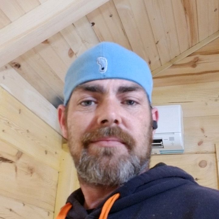 Profile Picture of wayne (@waynecasselman) on Tiktok