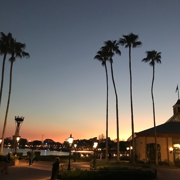 Profile Picture of Hannah Mcalpine (@hannanmcalpine1) on Poshmark