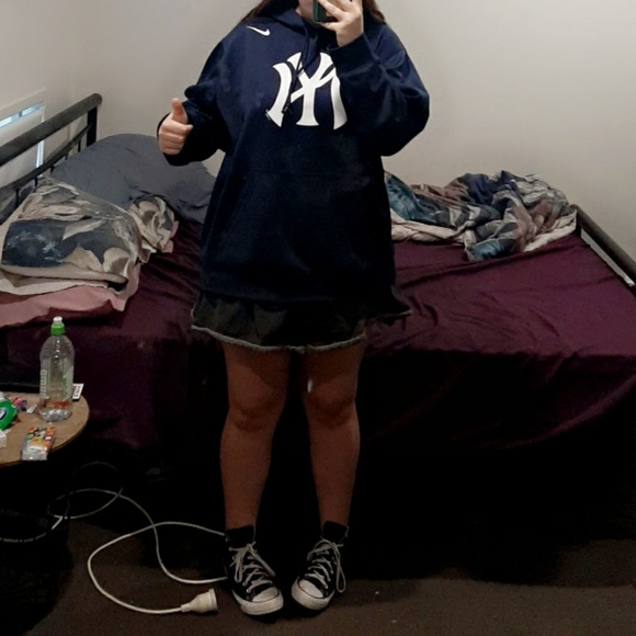 Profile Picture of Bianca Gough (@biancagough05) on Poshmark