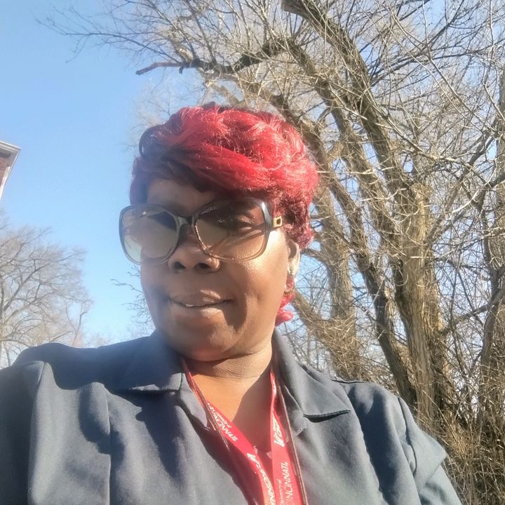 Profile Picture of Shawnda Batson (@nashawndajohnson2) on Tiktok