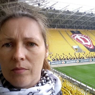 Profile Picture of Mandy Winkler (@MandyWinkler9) on Twitter