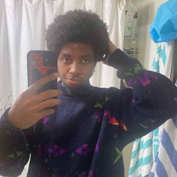 Profile Picture of Troy Davidson (@troydavidsonn) on Poshmark