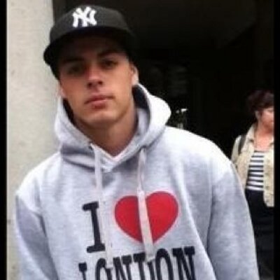 Profile Picture of Humbert Lia Brandon (@Bra2nyB) on Twitter