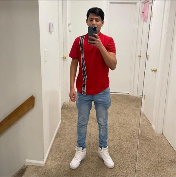 Profile Picture of Imanol Obando (@bryob0011) on Poshmark