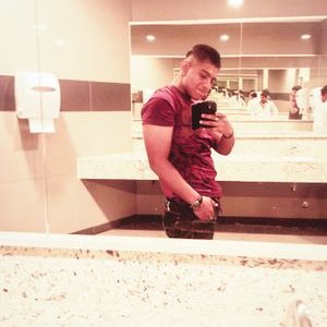 Profile Picture of Oscar Andres Zegarra (@OscarAndresS5) on Twitter