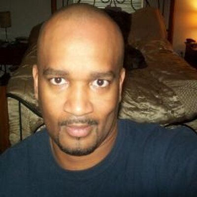 Profile Picture of Ithamar Fenerson (@Nomoneymarketer) on Twitter