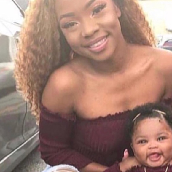 Stacy Lance - Poshmark Profile Picture of Stacy Lance (@stacylance33) on Poshmark