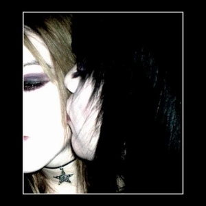 Profile Picture of Viona Schneider (@breakin_the_chainz) on Myspace