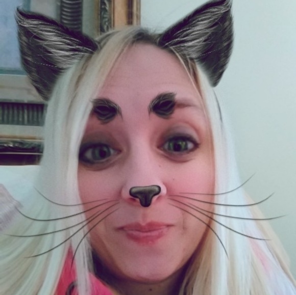 Profile Picture of Missy Partsch (@mp99cat) on Poshmark