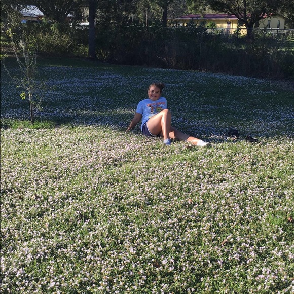 Profile Picture of Tessa Creagh (@tessababyy101) on Poshmark