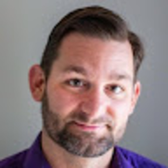 Profile Picture of Chris Daniels (@chrisdaniels143) on Poshmark