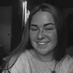 Profile Picture of 🥀✨🦋🌹💋 (@marymonk__) on Instagram