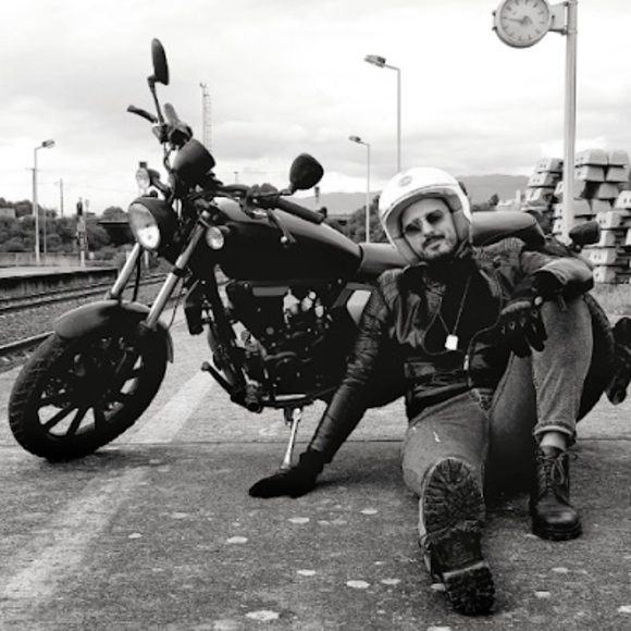 Profile Picture of Alla eddine Fettane (@afettane) on Poshmark