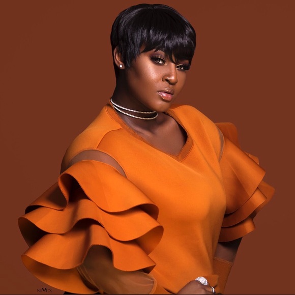 Profile Picture of Alexus Rackley (@modelalexusr) on Poshmark