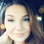 Profile Picture of Vivian Hutton (@vivianhutton1) on Instagram