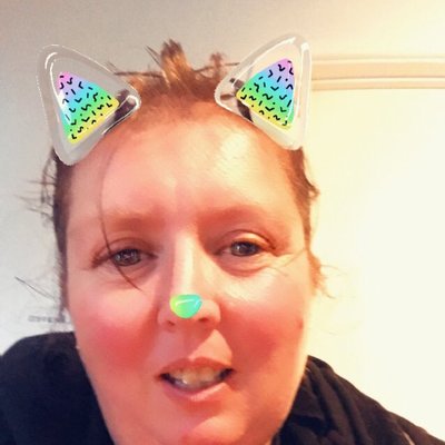 Profile Picture of Carolynwillis (@justacoke1) on Twitter