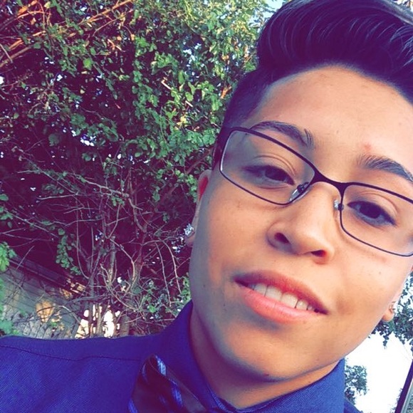 Profile Picture of Maria Berrum (@mariberrum11) on Poshmark