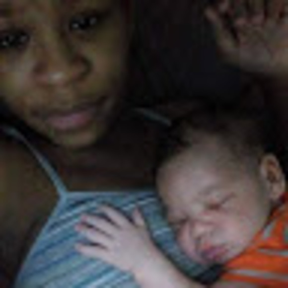 Profile Picture of Simone Tate (@tatesimone69) on Poshmark