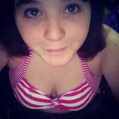 Profile Picture of Jasmine Deville (@JazziePoulsterX) on Twitter