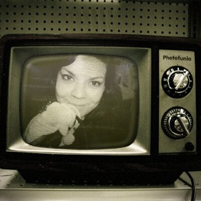 Profile Picture of Marisa (@mar_singer) on Twitter