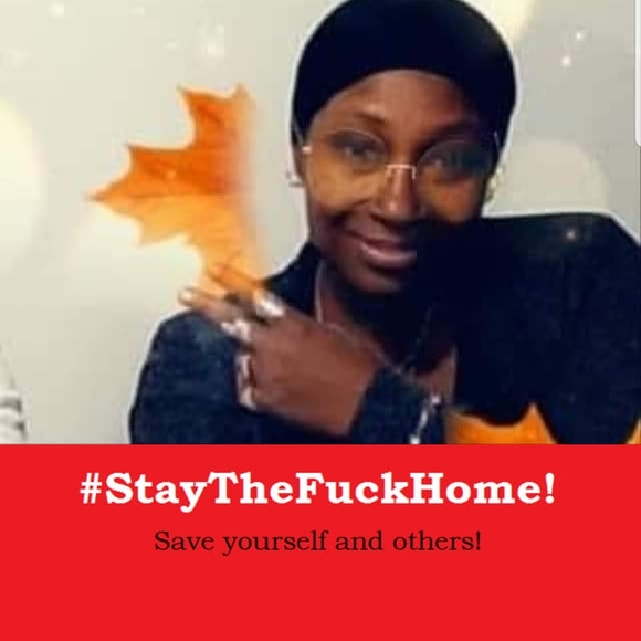 Profile Picture of Leah Goss (@ldwgoss) on Poshmark