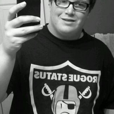 Profile Picture of Ryan Bricker (@Suck_My_BRICK) on Twitter
